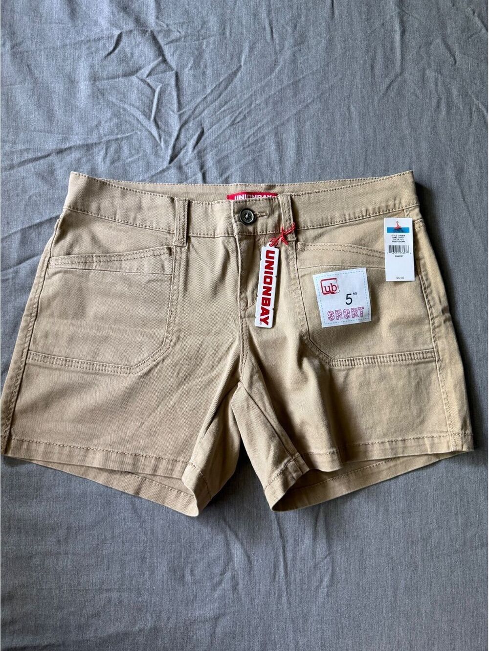 NWT Union Bay Delaney Cargo Shorts Size 9 Beige Khaki Booty Y2K Mid Rise Beach